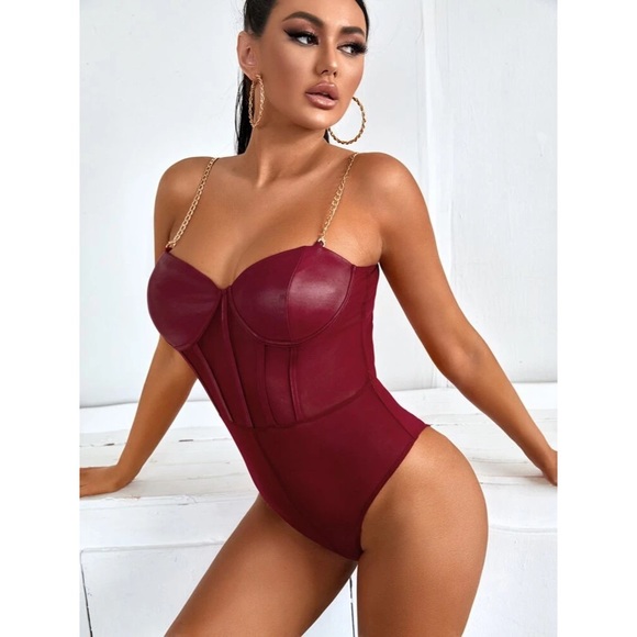BURGUNDY CHAIN STRAP BODYSUIT - Picture 3 of 5